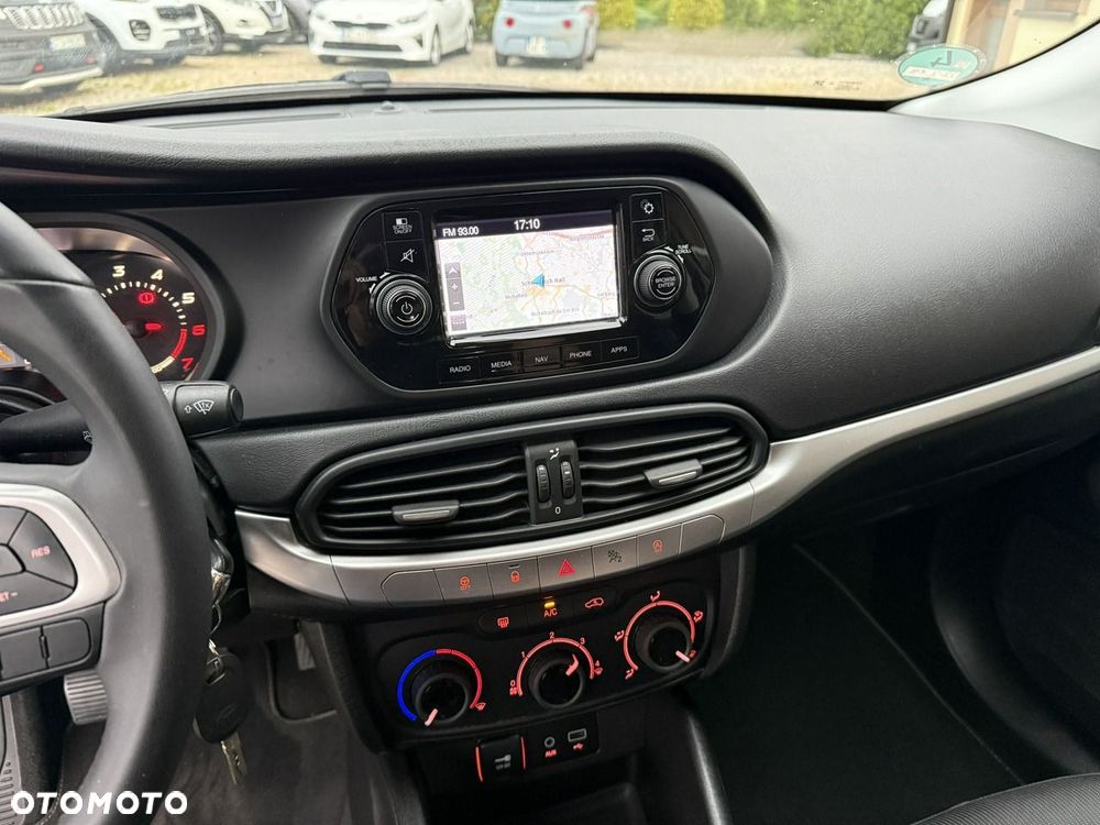 Fiat Tipo 1.4 T-Jet Easy - 17