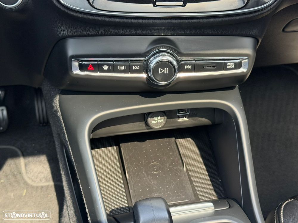 Volvo XC 40 1.5 T4 PHEV Inscription - 52