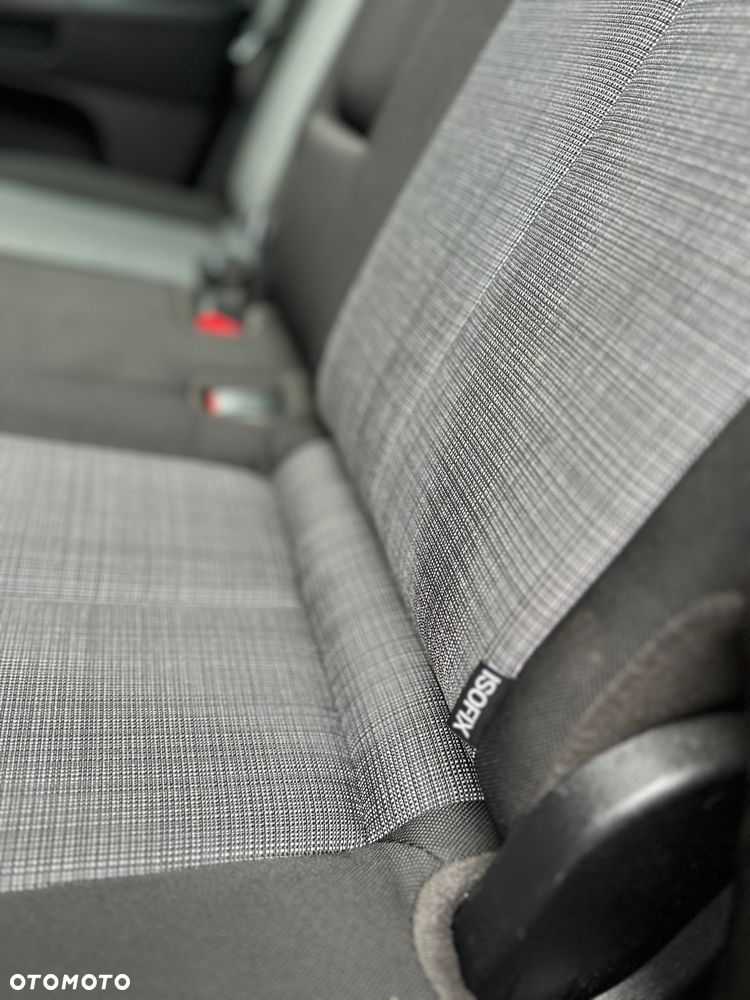 Kia Venga 1.4 CVVT Vision - 11