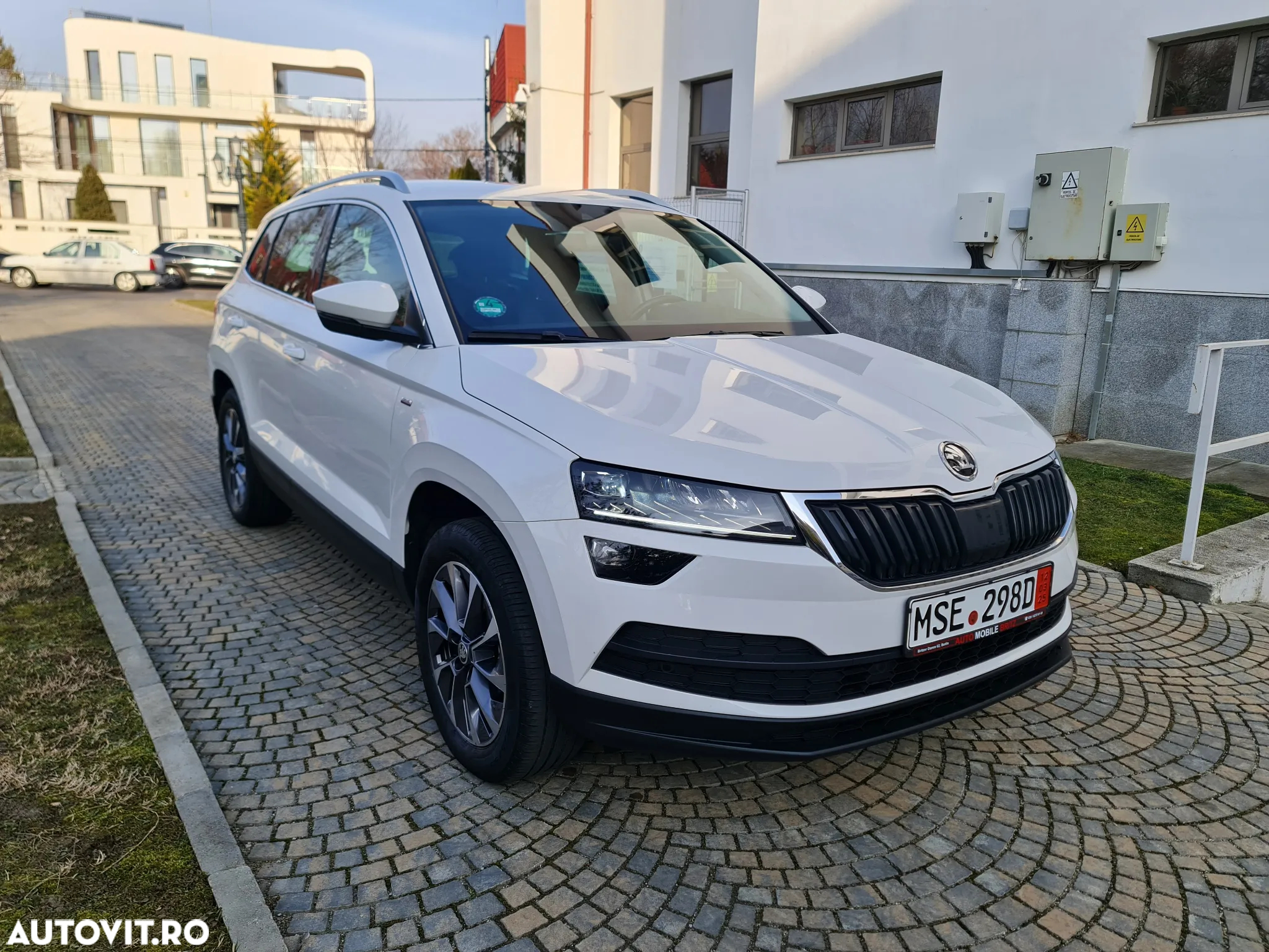Skoda Karoq 2.0 TDI 4X4 DSG Drive - 2