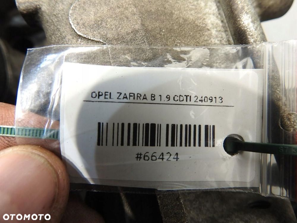 SILNIK OPEL ZAFIRA B 1.9 CDTI Z19DT - 4