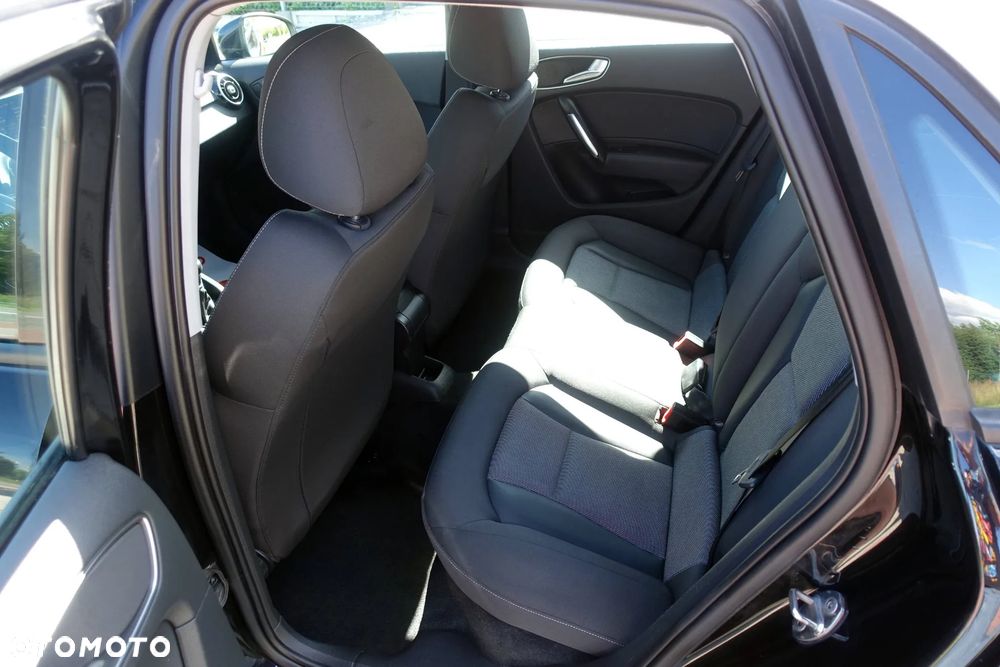 Audi A1 Sportback 1.6 TDI Attraction - 15