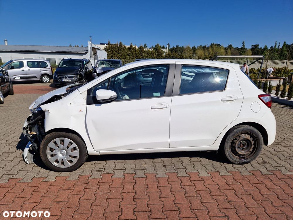 Toyota Yaris 1.5 Active - 5