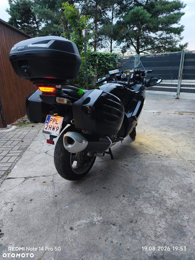 Kawasaki GTR - 6