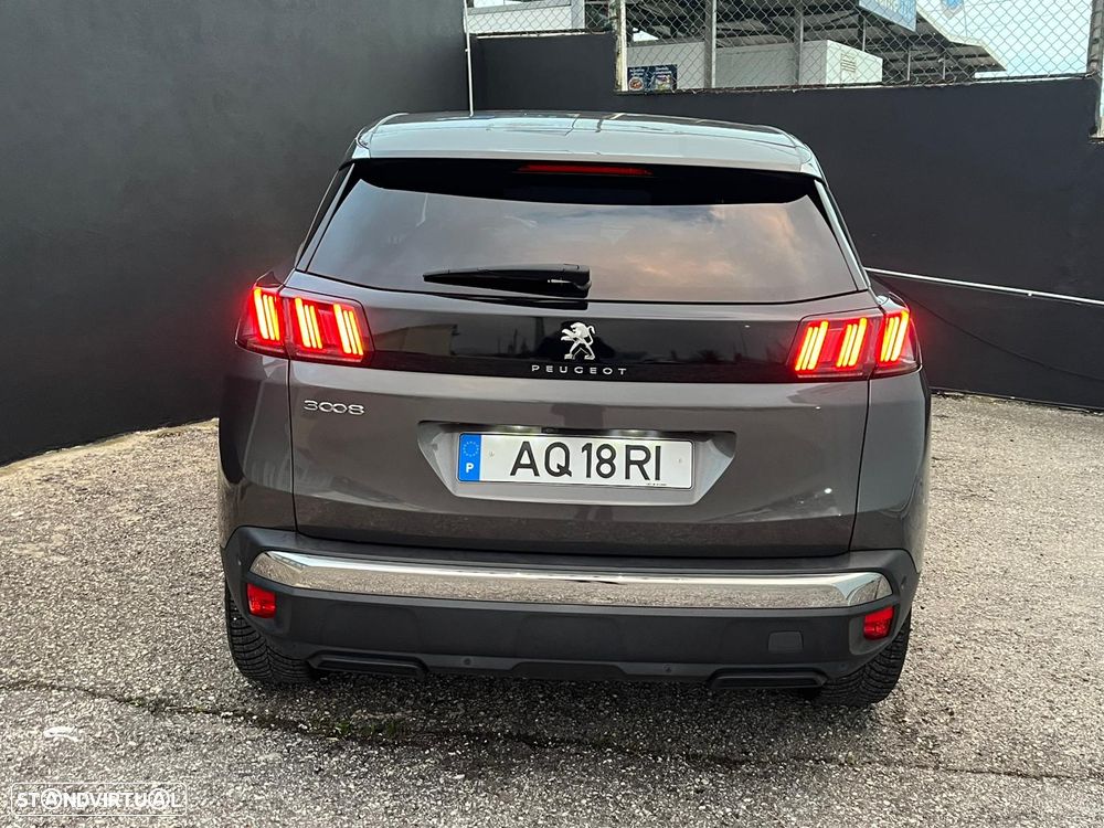 Peugeot 3008 1.5 BlueHDi Allure EAT8 - 11