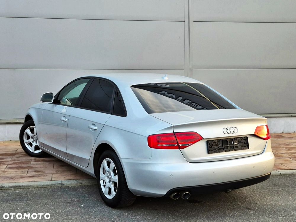 Audi A4 Limousine 2.0 TDI e DPF - 17