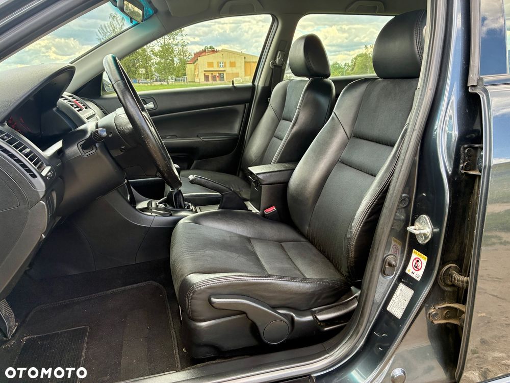 Honda Accord 2.0 i Executive - 20