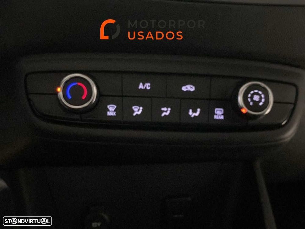 Opel Crossland 1.2 T Business Edition - 15