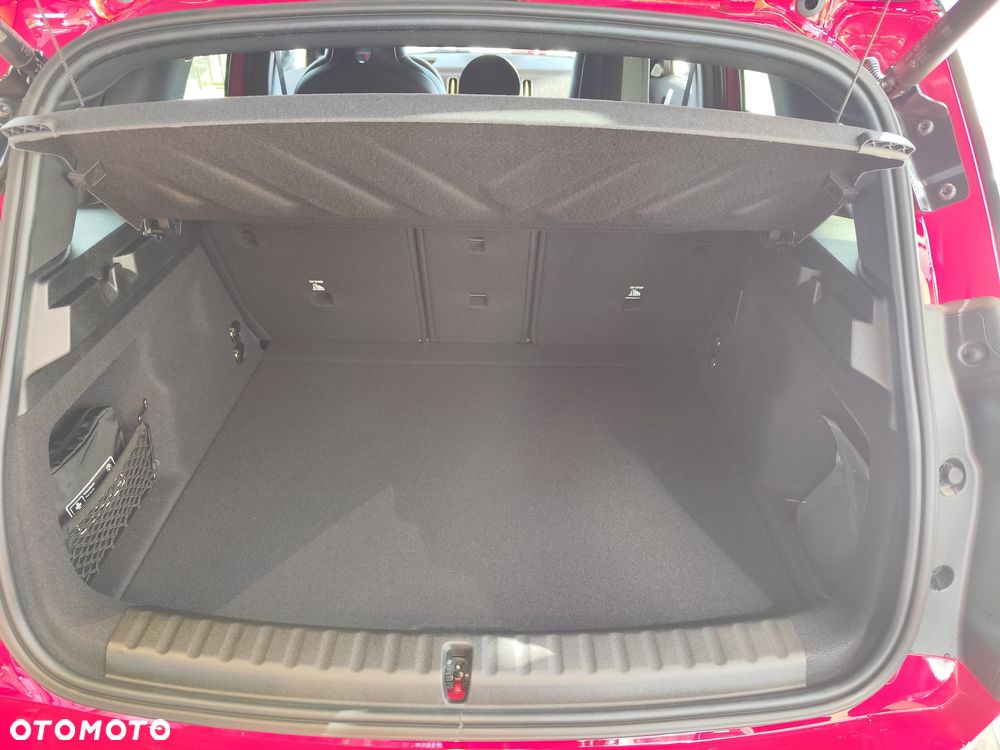 MINI Countryman SE ALL4 66.5kWh Linia Essential - 19