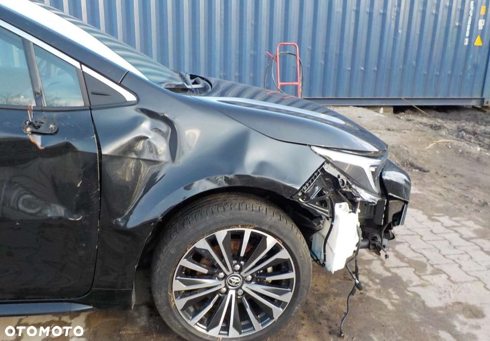 Toyota Corolla - 16