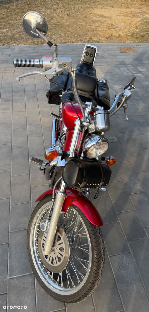 Suzuki Intruder - 4