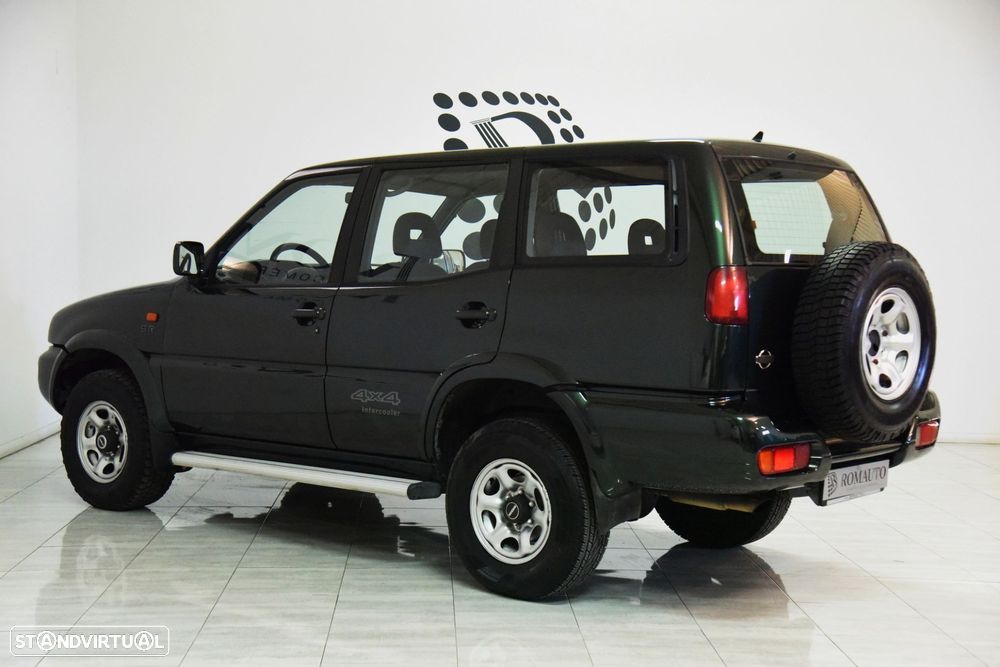 Nissan Terrano - 8