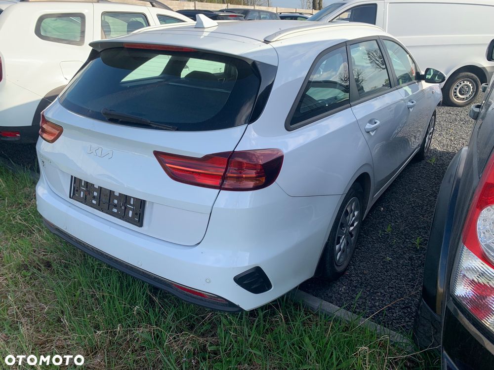 Kia Ceed - 6