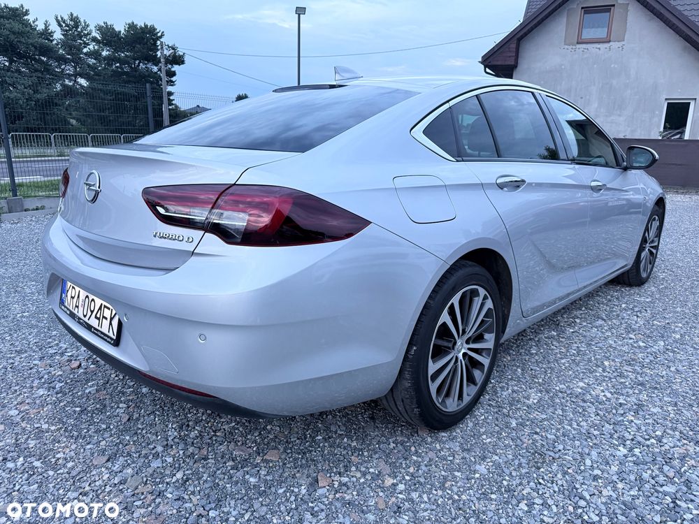 Opel Insignia - 19