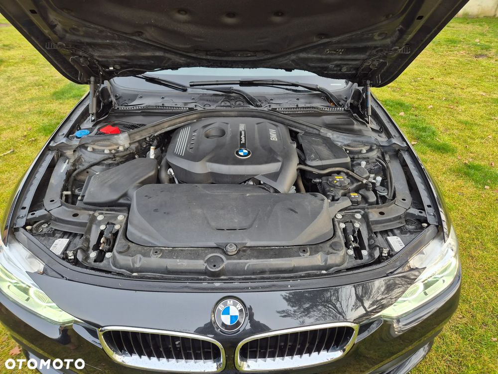 BMW Seria 3 320i Advantage - 20