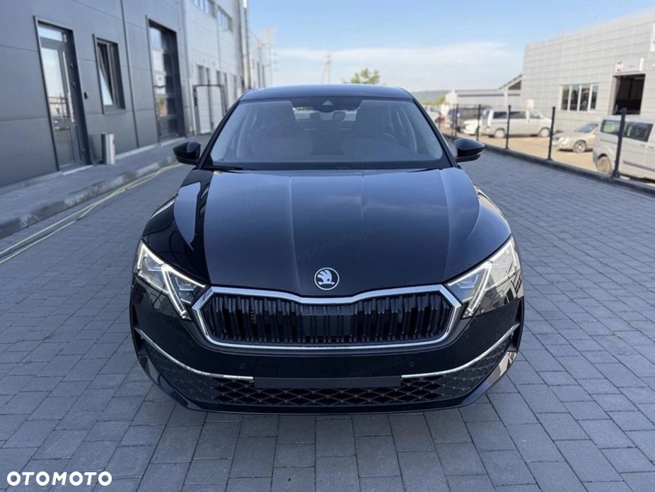Skoda Octavia 1.5 TSI mHEV Drive Selection DSG - 3