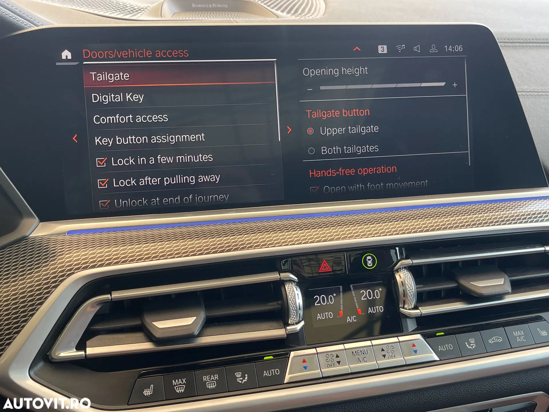 BMW X5 M M50i - 33