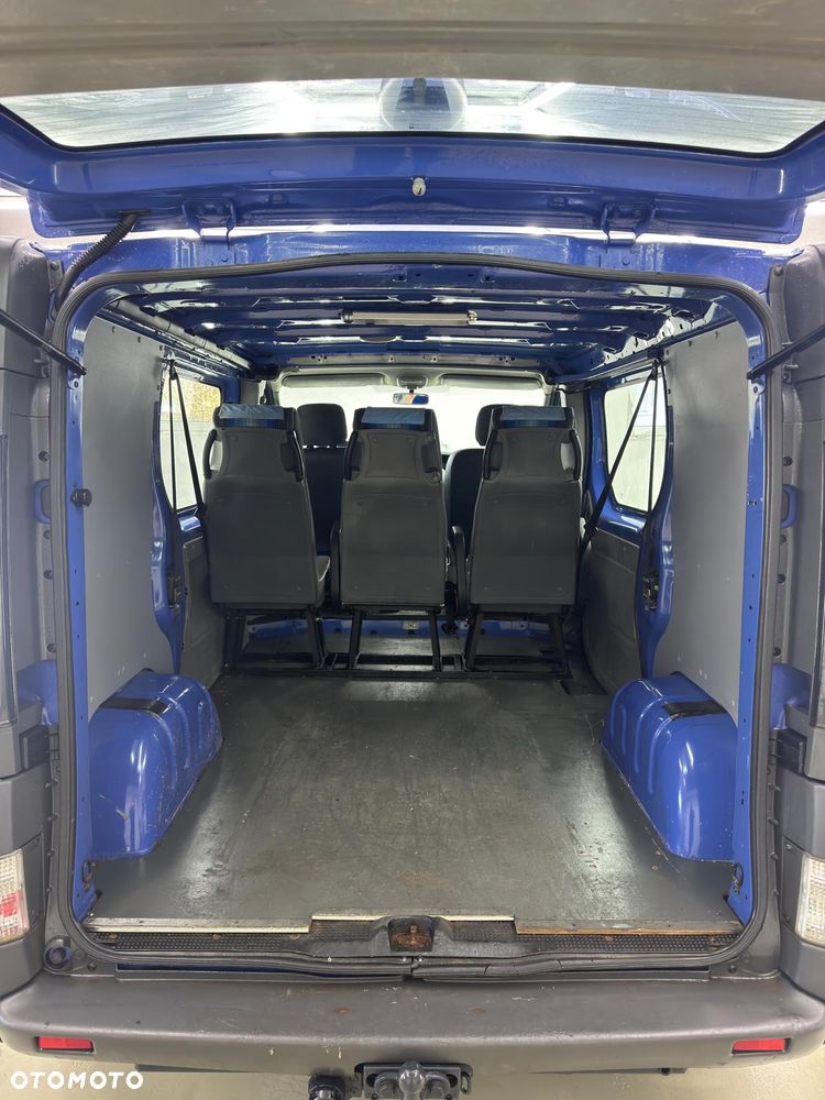 Opel Vivaro - 7