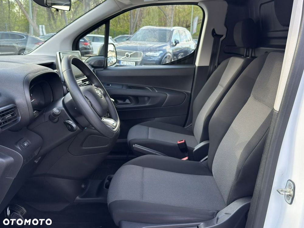 Toyota Proace City - 11