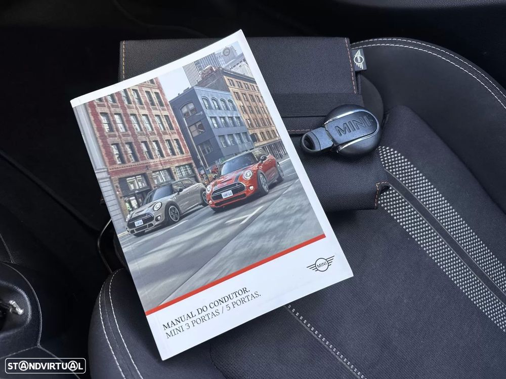 MINI 5 Portas Cooper D - 39