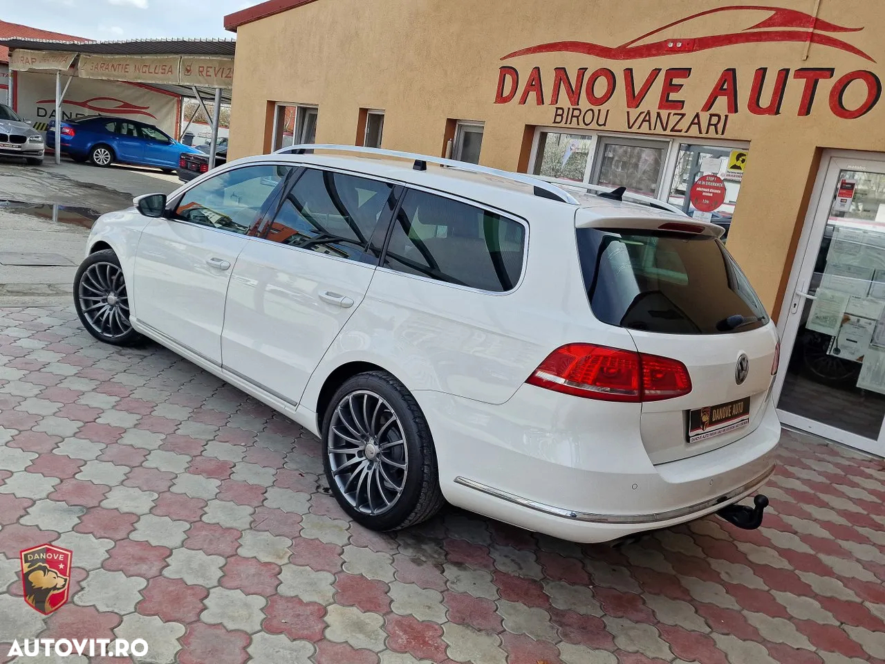 Volkswagen Passat Variant 2.0 TDI DSG BlueMotion Technology Comfortline - 4
