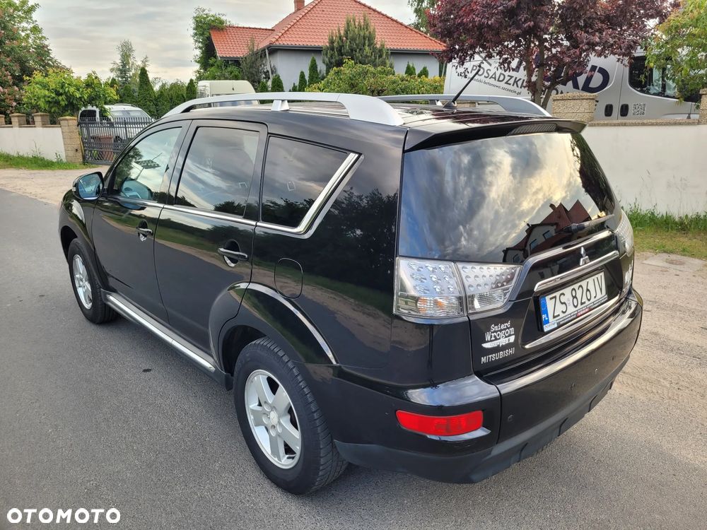 Mitsubishi Outlander 2.0 Invite 2WD - 4