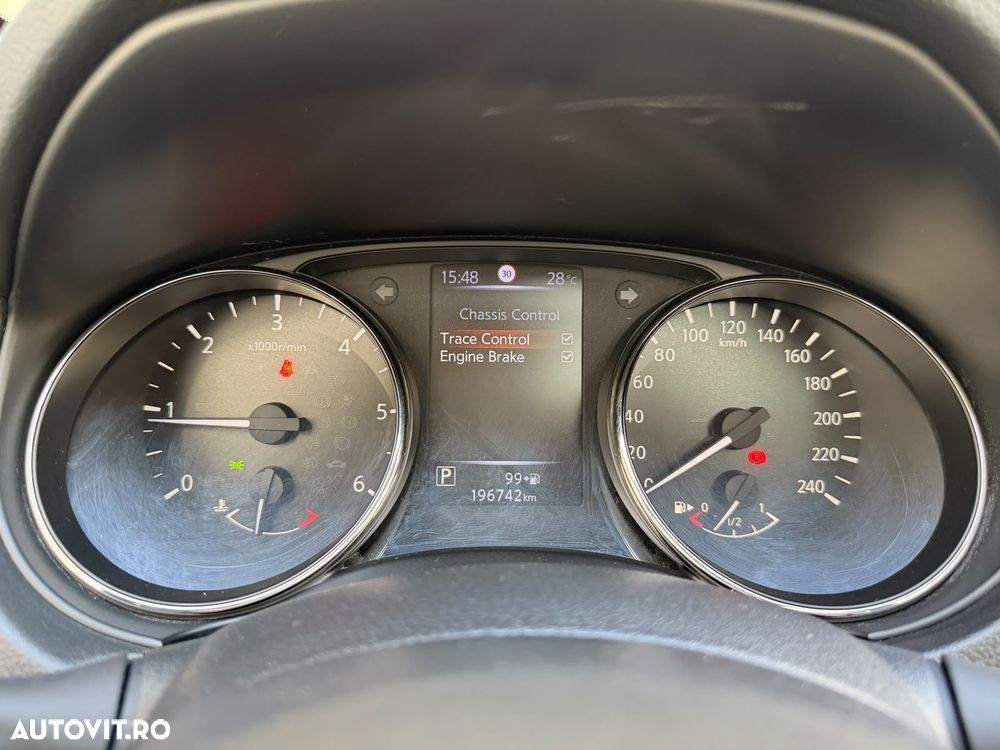 Nissan X-Trail 2.0 dCi ALL-MODE 4x4i Xtronic Tekna - 35