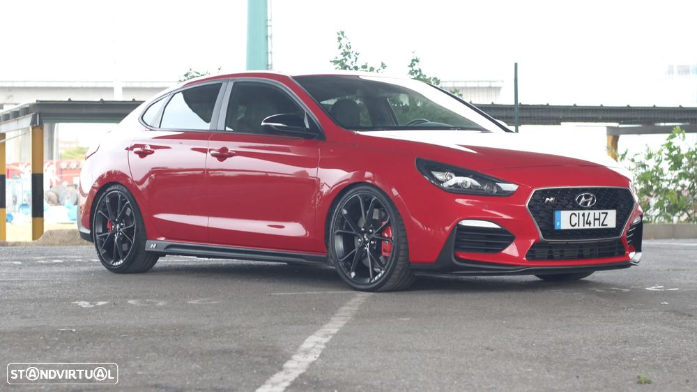Hyundai i30 Fastback N - 24