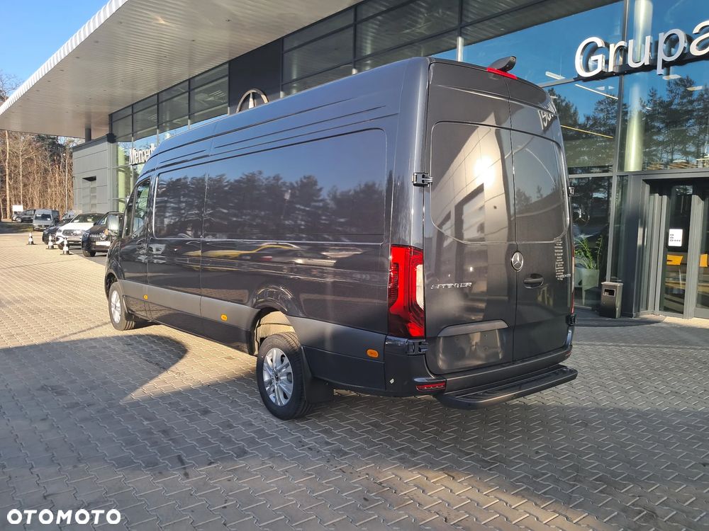 Mercedes-Benz Sprinter 319 CDI Furgon SELECT długi - 7