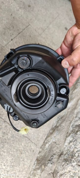SUZUKI VLR 1800 Lampa Przód Reflektor 2008-2009 - 7