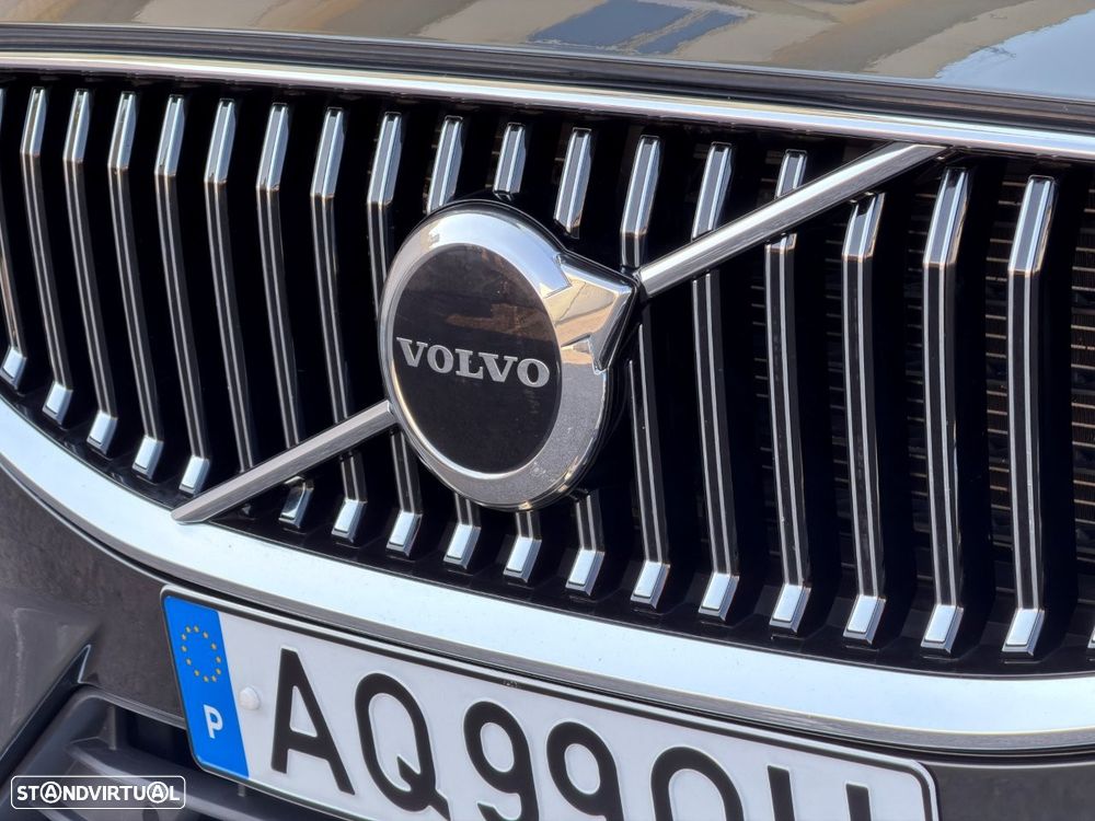 Volvo XC 60 2.0 T6 PHEV Inscription AWD - 40