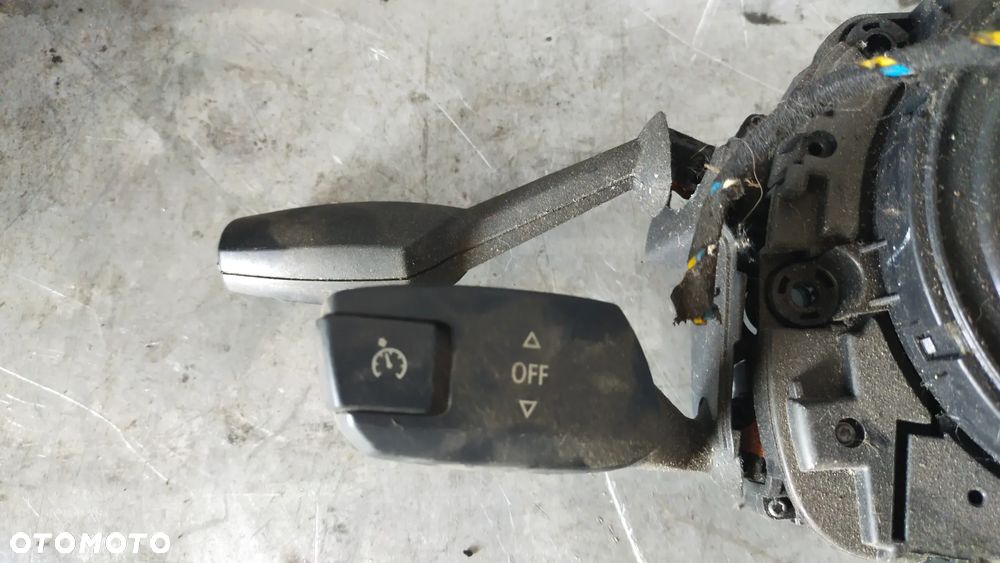 Przełącznik kolumny kierowniczej BMW serii 3 E90/E91 (2005 - 2012) - 3
