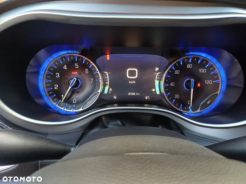 Chrysler Pacifica - 29