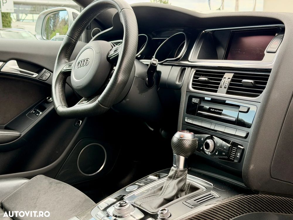 Audi RS5 4.2 FSI quattro Stronic - 29