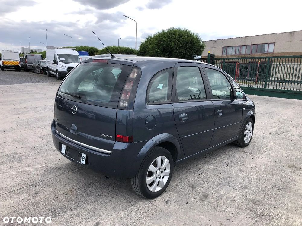 Opel Meriva 1.7 CDTI Cosmo - 4