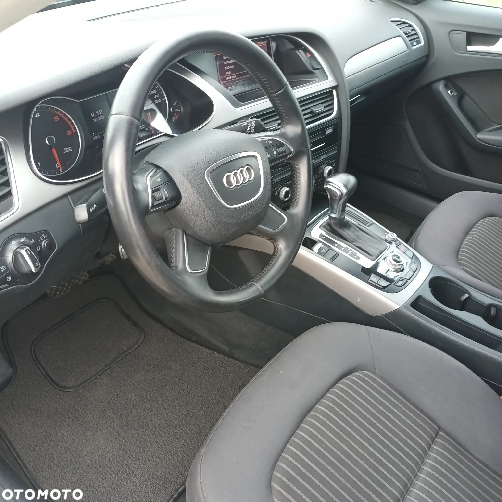 Audi A4 Avant 2.0 TDI DPF multitronic Ambiente - 15
