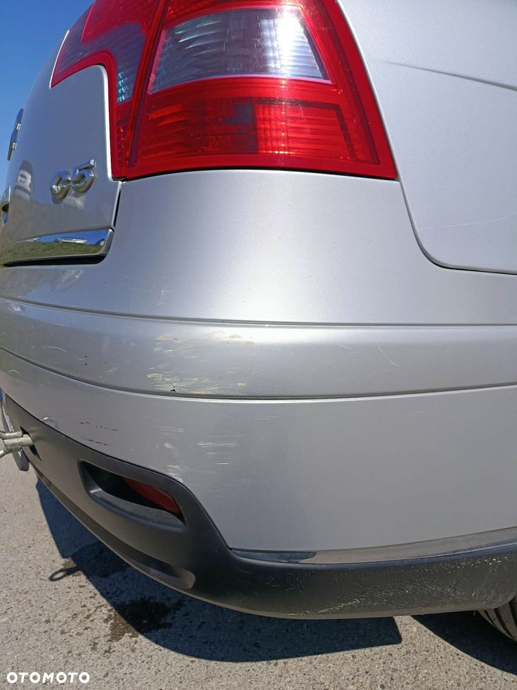 Citroën C5 II 1.8i 16V X - 9