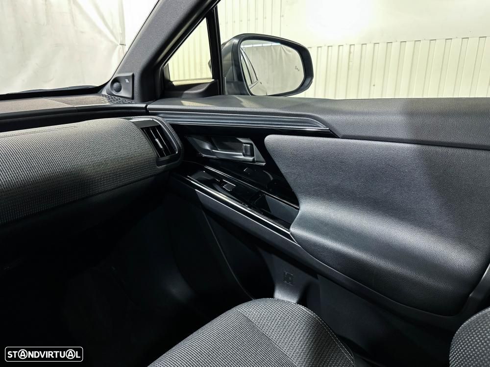 Toyota bZ4X 71,4 kWh Premium AWD - 23
