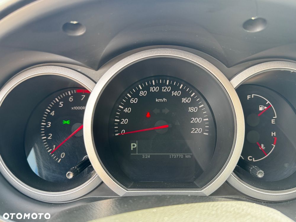 Suzuki Grand Vitara 2.4 Automatik Comfort - 12