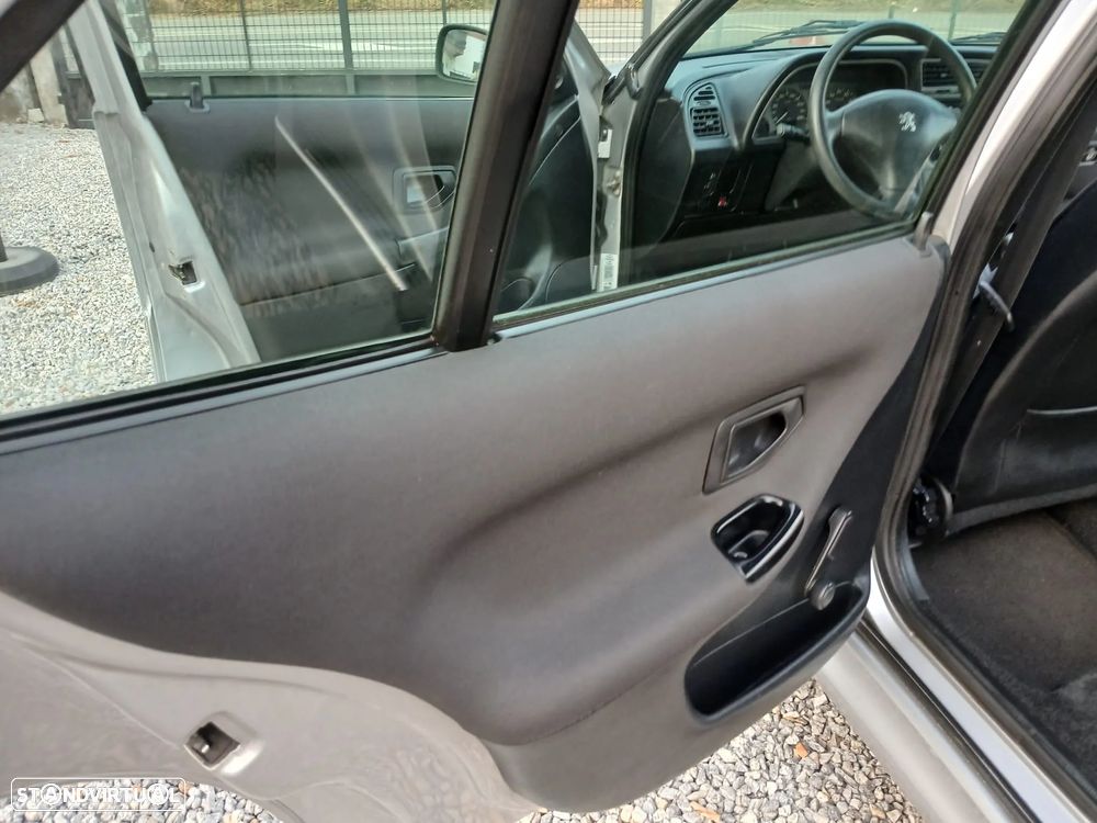 Peugeot 206 1.4 Quick Silver - 4