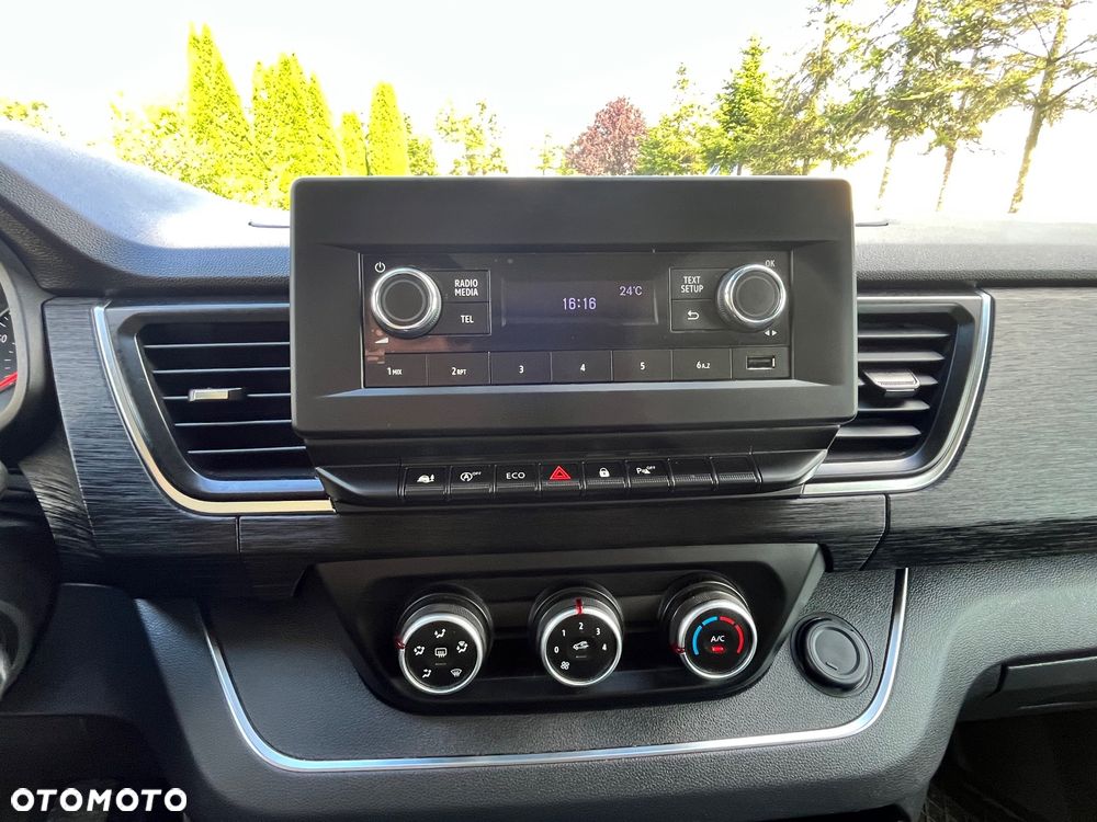 Renault Trafic - 16