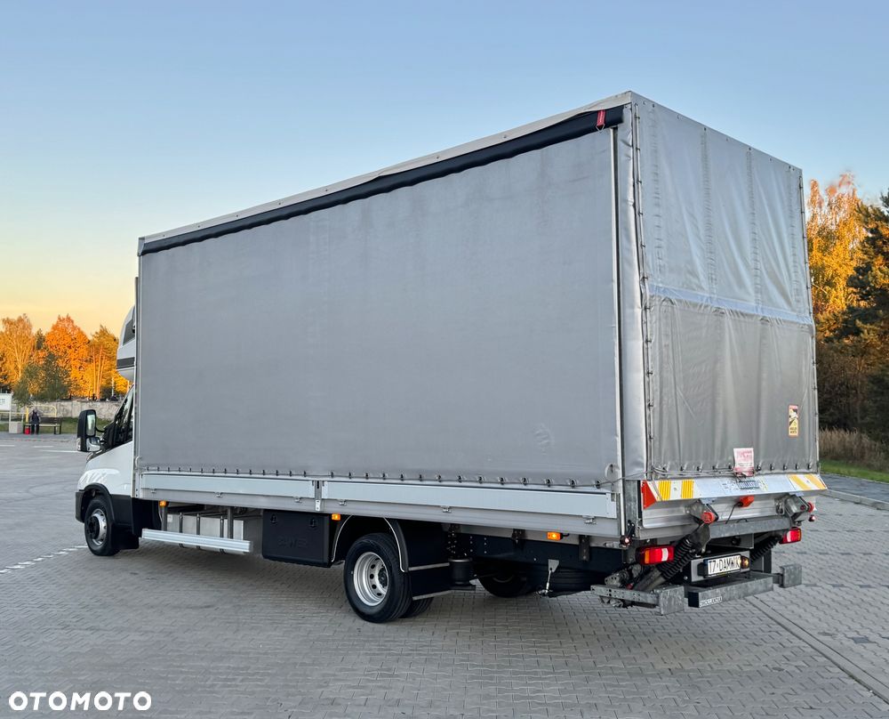 Iveco Daily 2023r Hi-Matic‼️70C18H‼️3.0 // Winda Dhollandia 1000KG // Plandeka 16 Palet 2x Firanka + Dach zsuwany ‼️Wysokość rampowa Full LED Tempomat Aktywny ACC Salon Polska 6.43mx2.45mx2.70m DMC7200KG Faktura Vat 23% - 6