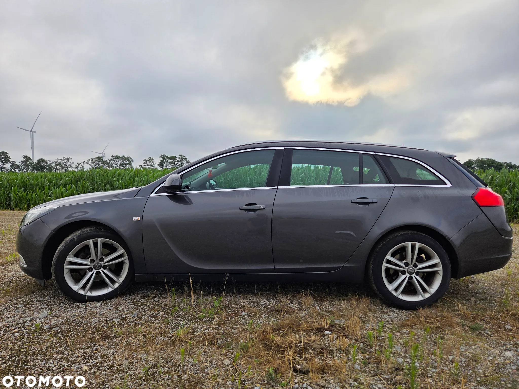 Opel Insignia 2.0 CDTI Sports Tourer - 19