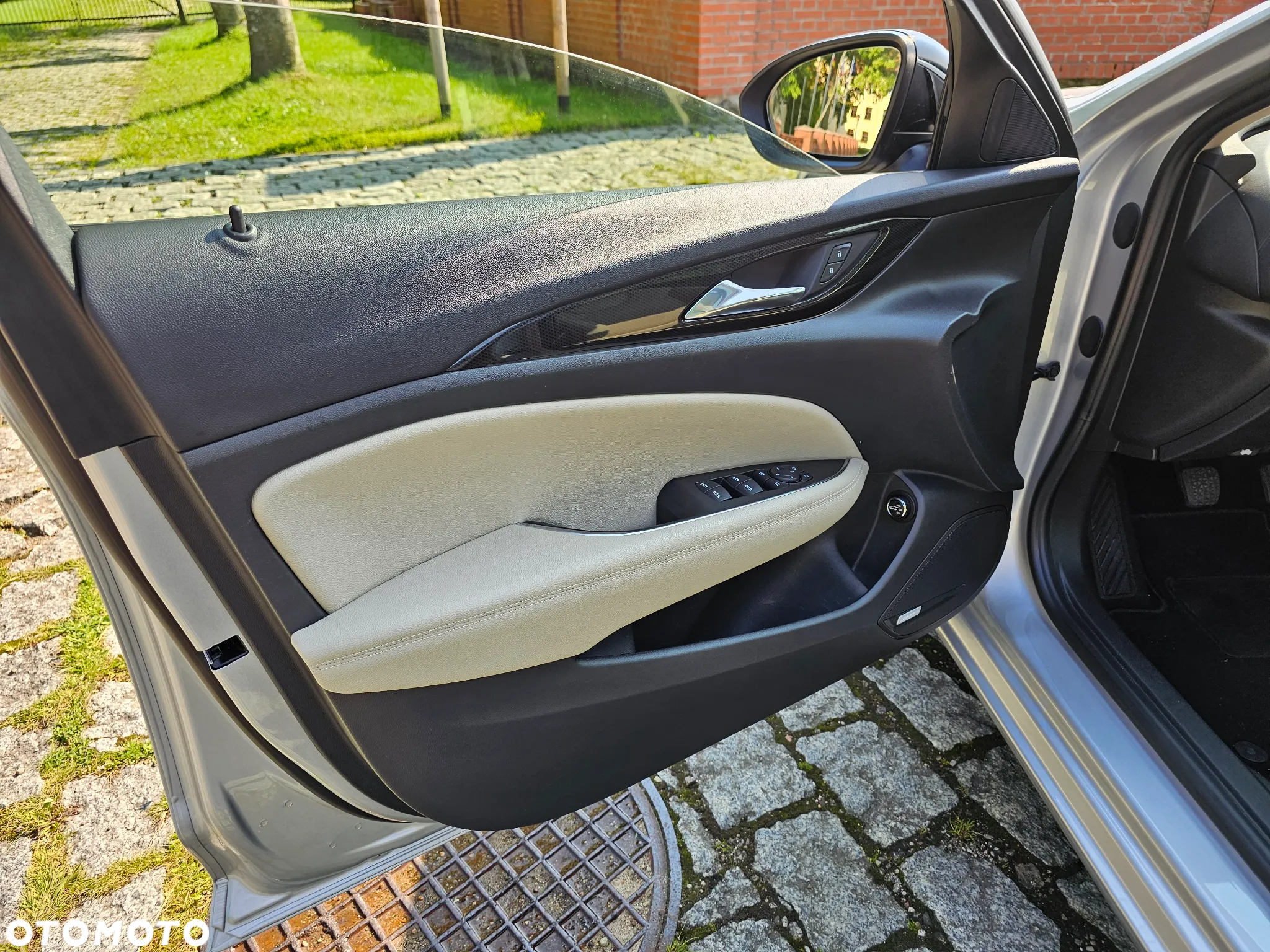 Opel Insignia 2.0 CDTI Business Elegance S&S - 26