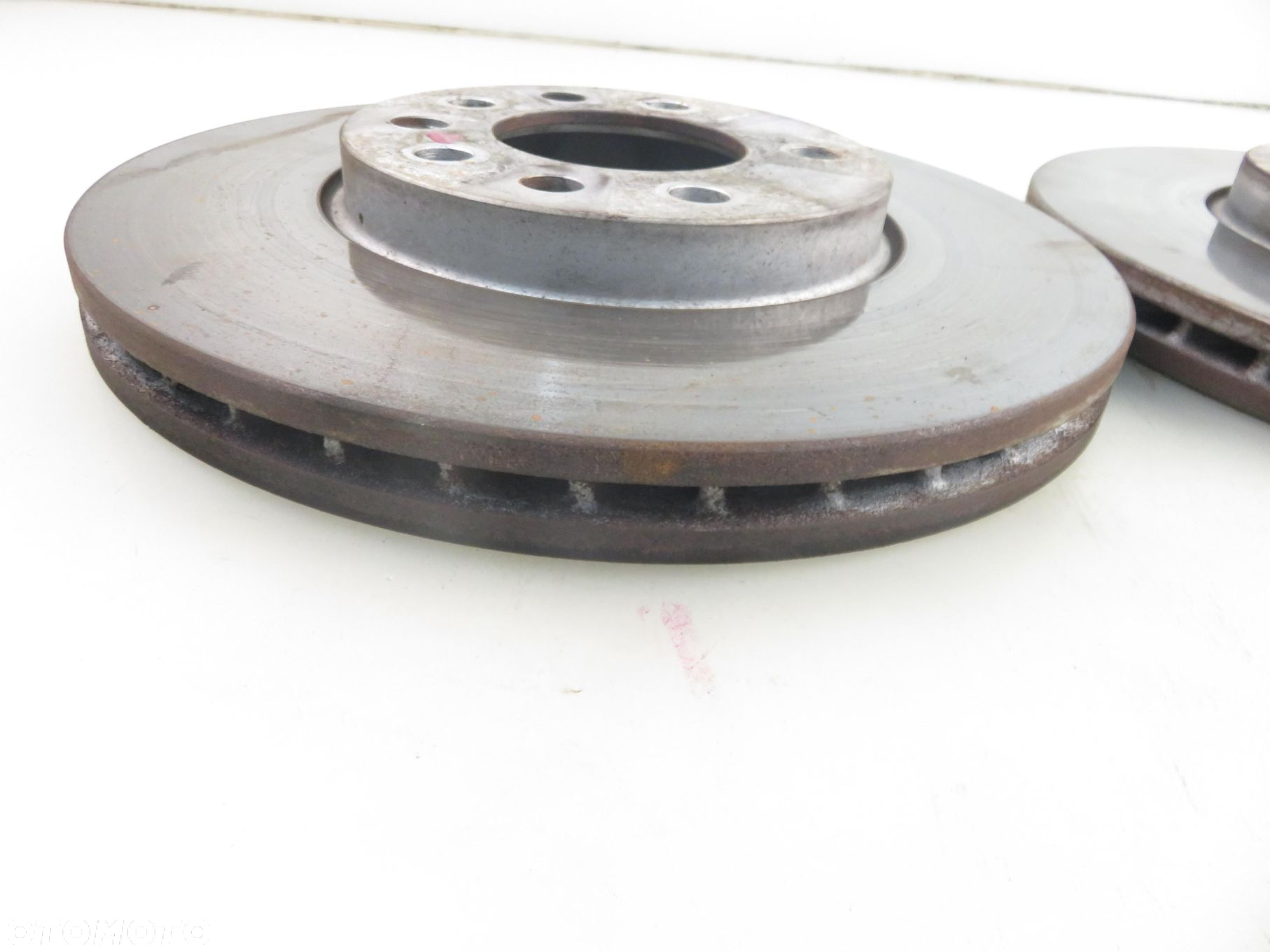 TARCZA HAMULCOWA PRZÓD OPEL ASTRA III H GTC (L08) 1.3 CDTI 90 - Z 13 DTH - 3