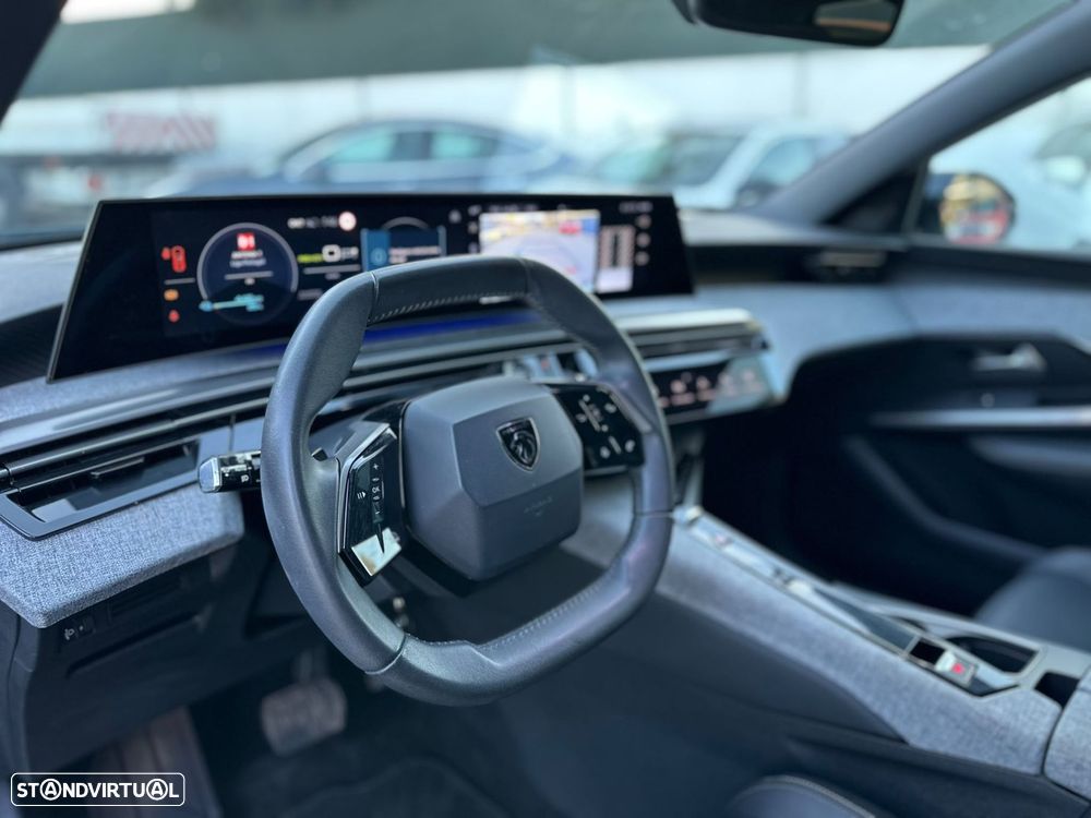 Peugeot E-3008 73 kWh Allure - 10