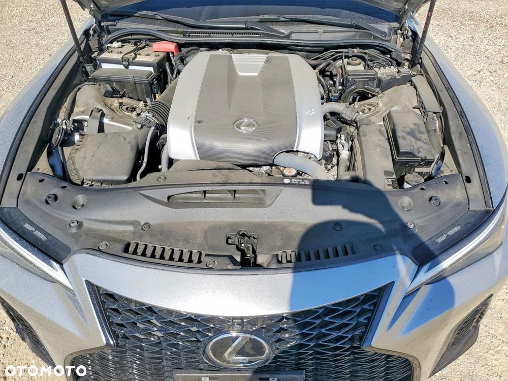 Lexus IS 200t - 13