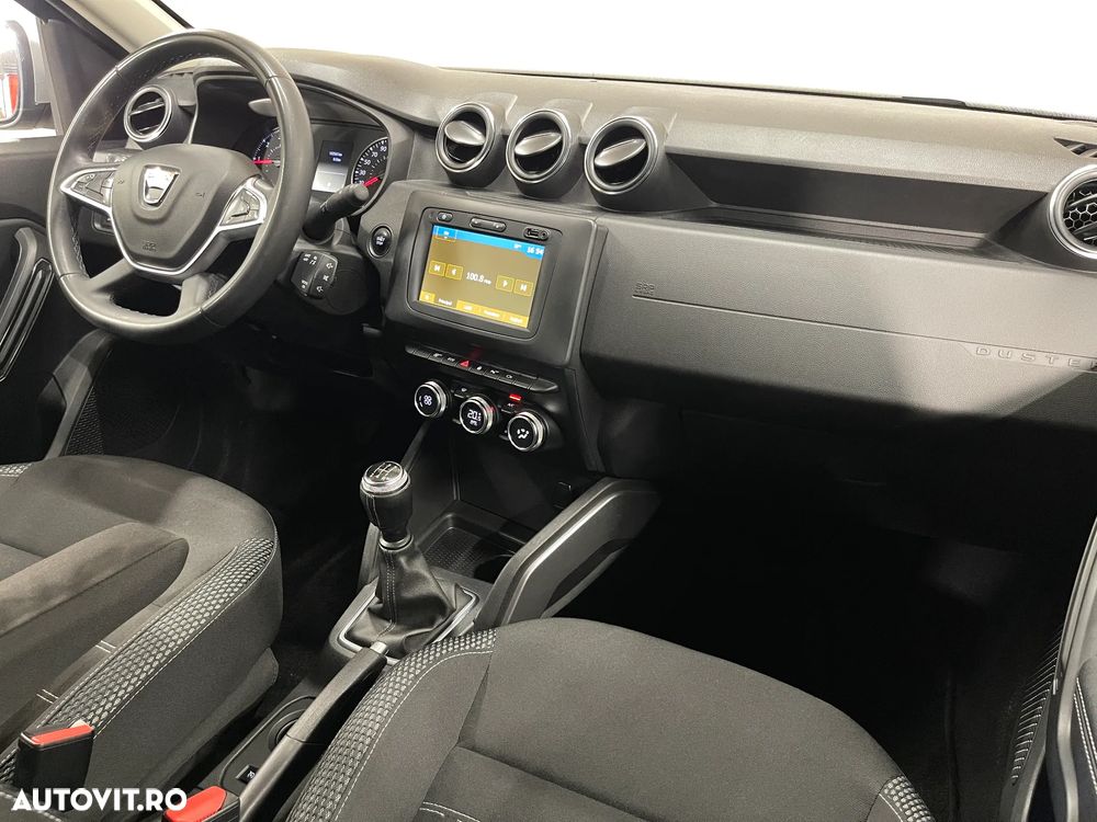 Dacia Duster 1.6 SCe Prestige jante 17" - 9