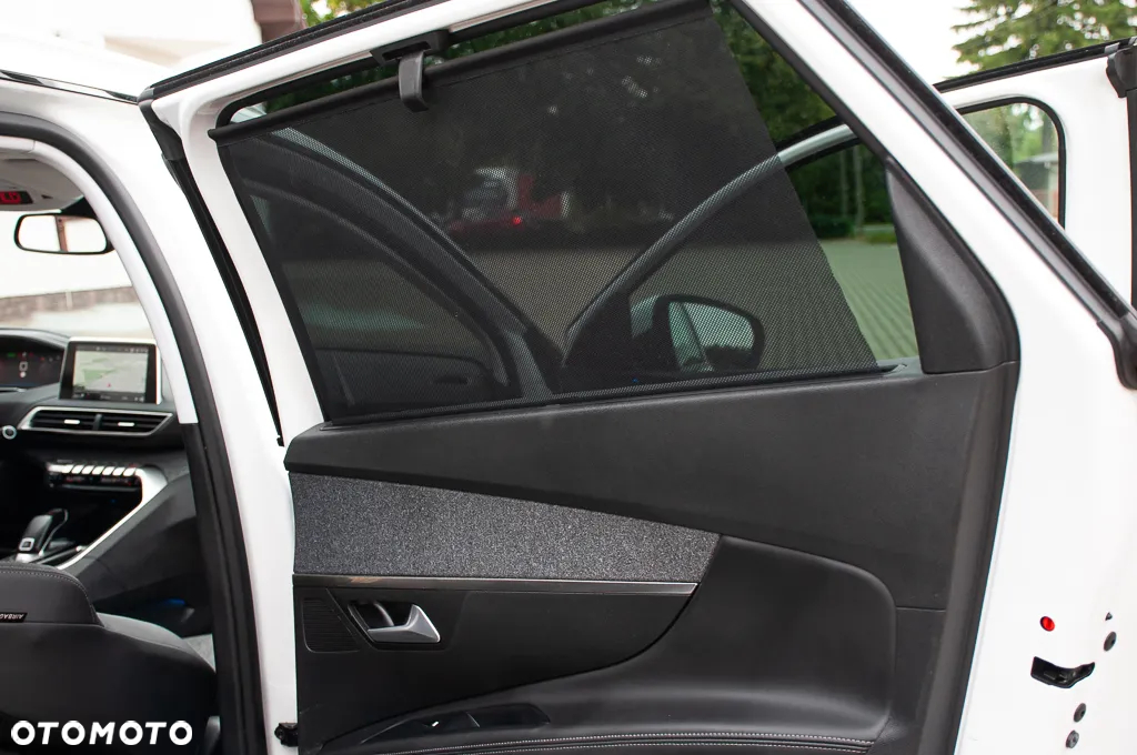 Peugeot 5008 1.6 THP Active S&S EAT6 - 21