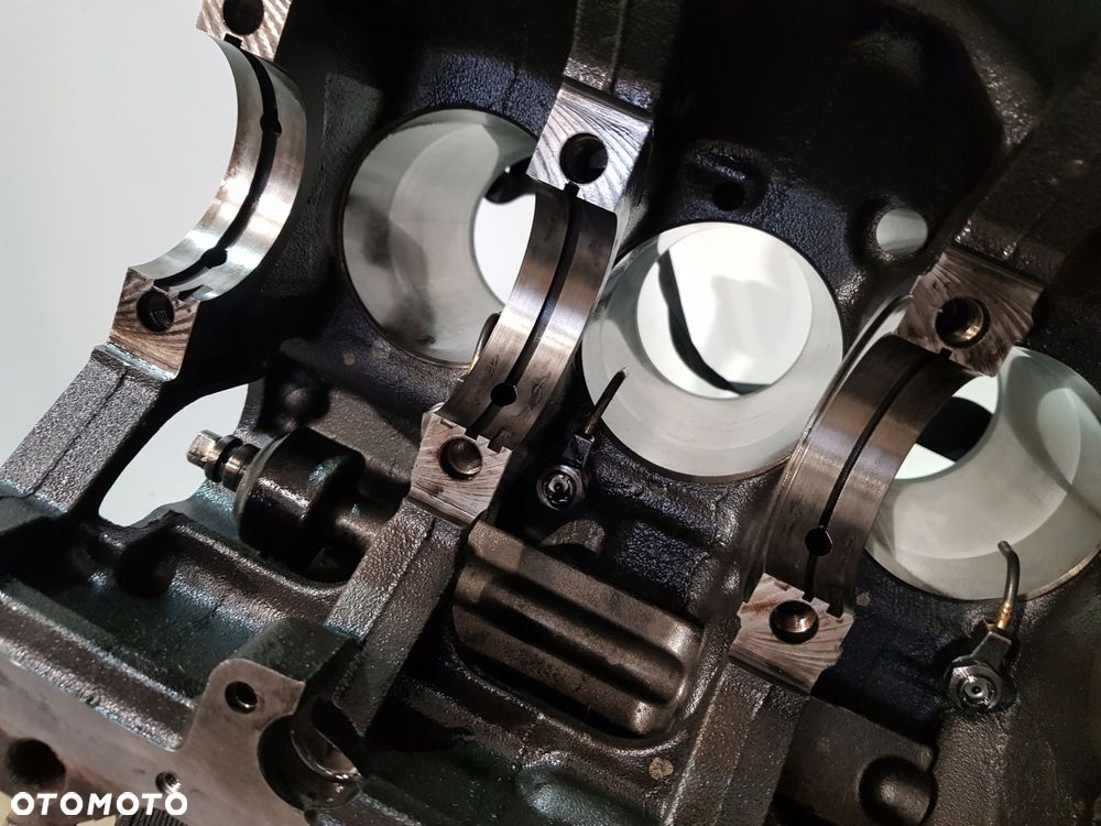 blok silnika mitsubishi l200 2.5 did 4d56u nominał - 11